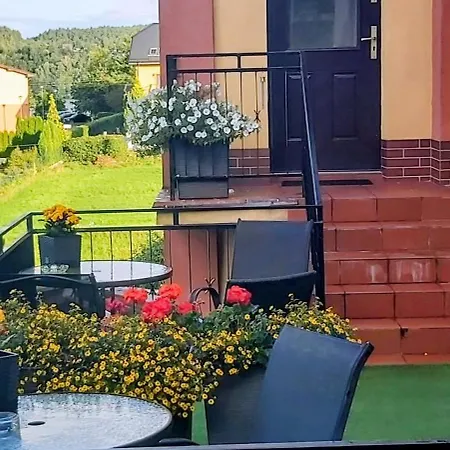 Dom Pod Grusza Appartamento Chmielno