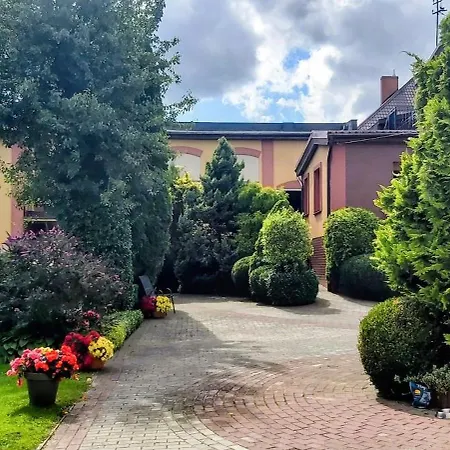 Dom Pod Grusza Lägenhet