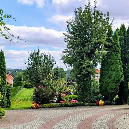 Dom Pod Gruszą * Chmielno