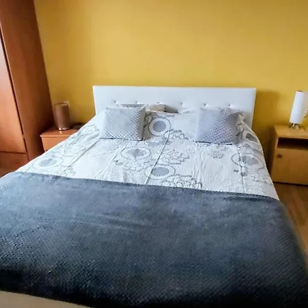 Dom Pod Grusza Lägenhet